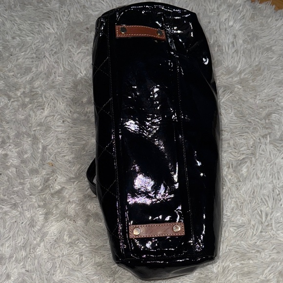 Cavalcanti Black Patent Leather Handbag - Picture 8 of 11